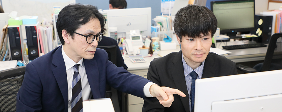先輩の声・職場環境「税理士」募集
